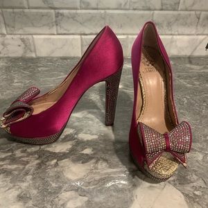 Vince Camuto fuscia rhinestone platform heels Barbie pink shoes